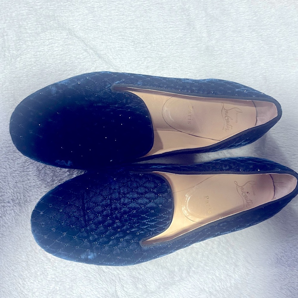 Louis Vuitton flats